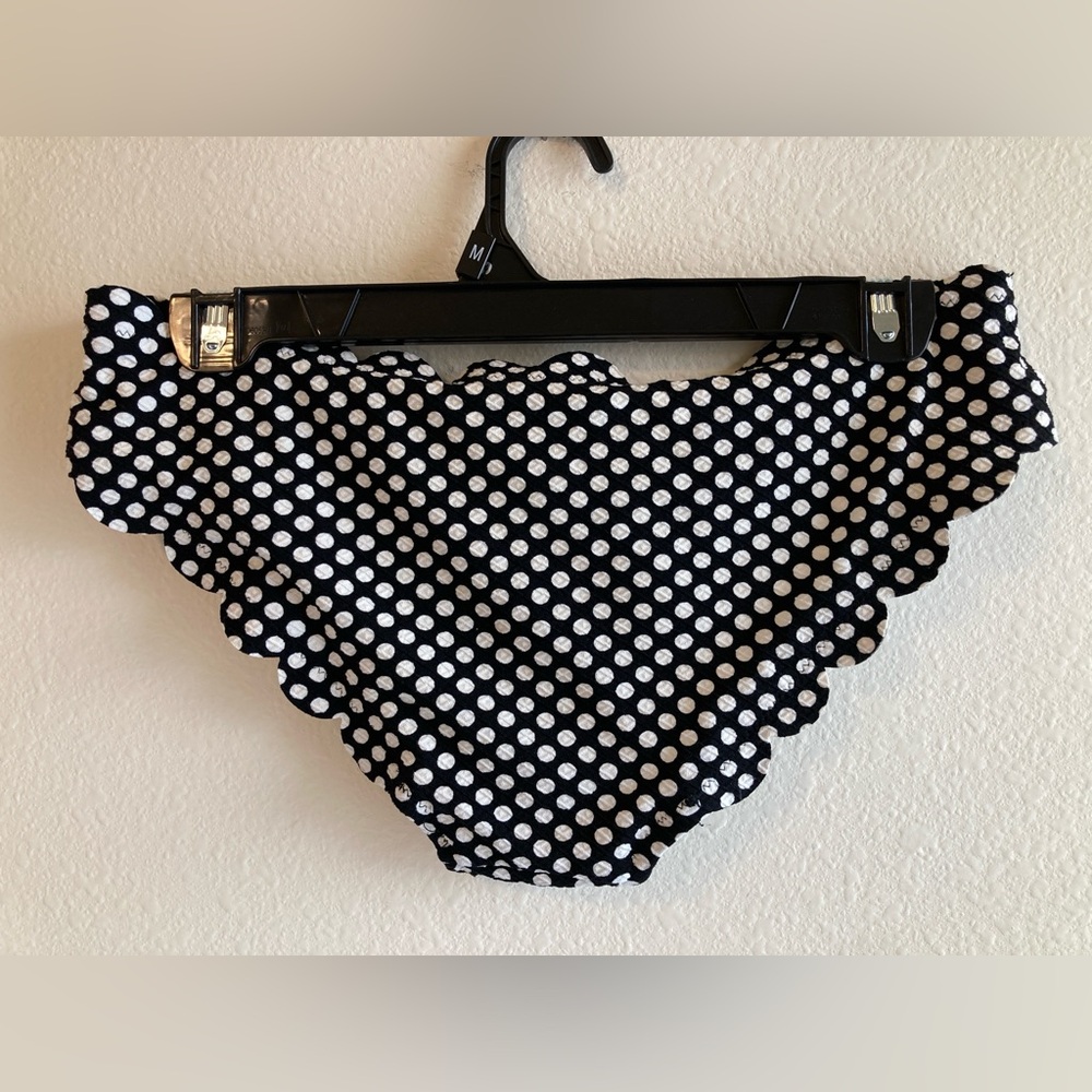 Jessica Simpson Black White Polka Dot Bikini Set Size S Scalloped Swim - Picture 9 of 13